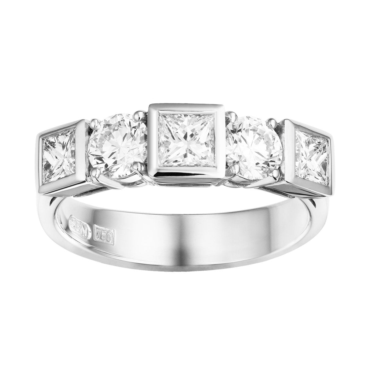 Chantum diamond ring
