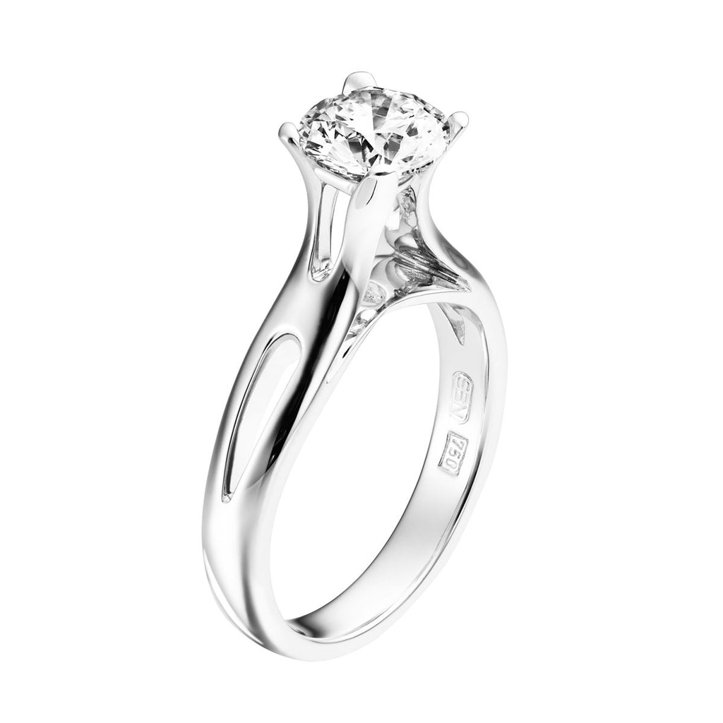 Leia diamond solitaire ring
