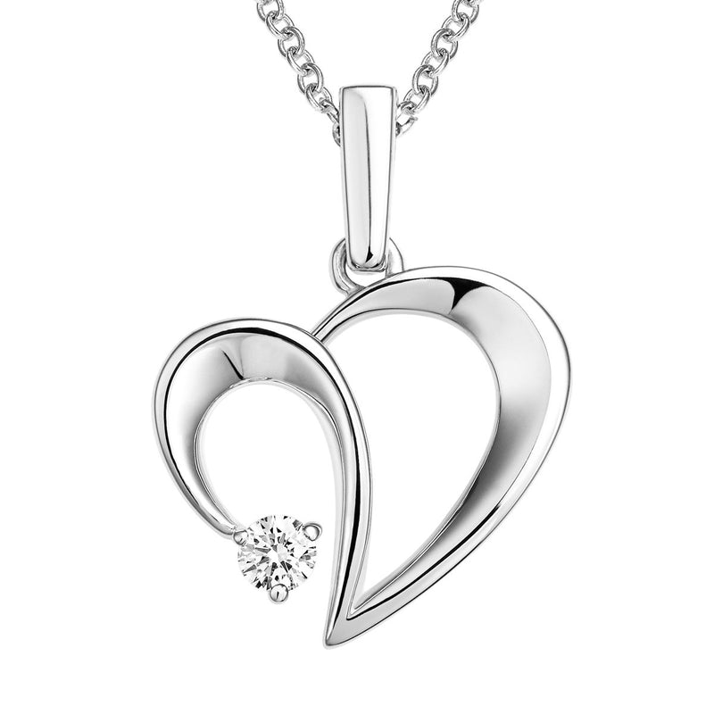 Heart shape diamond pendant